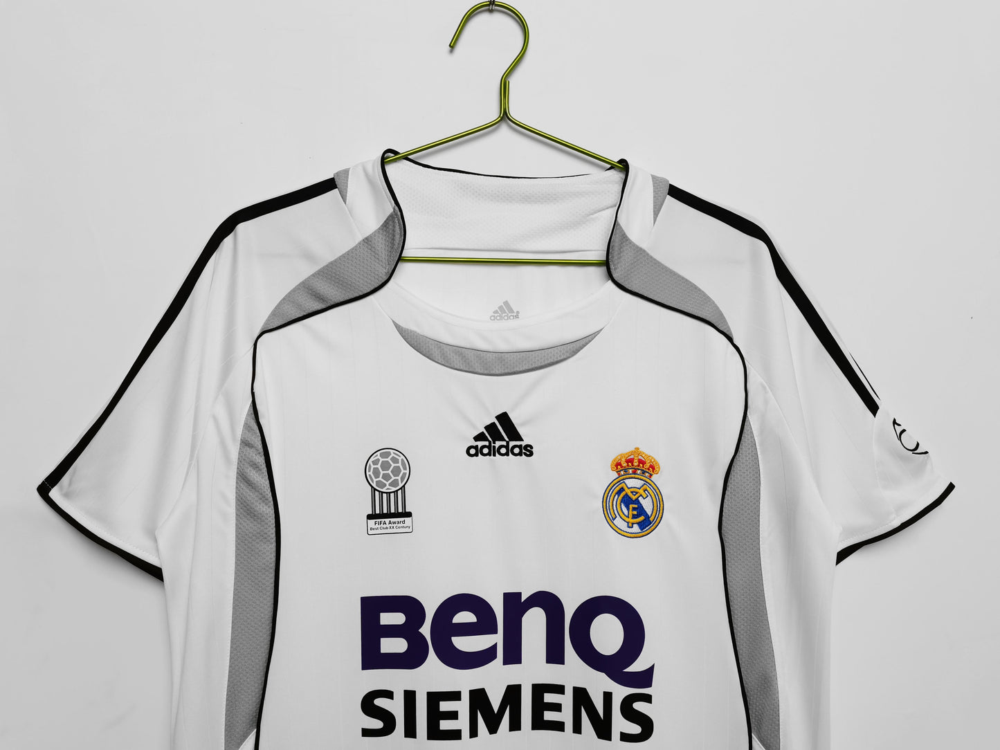 Real Madrid 2006-2007 Home Jersey