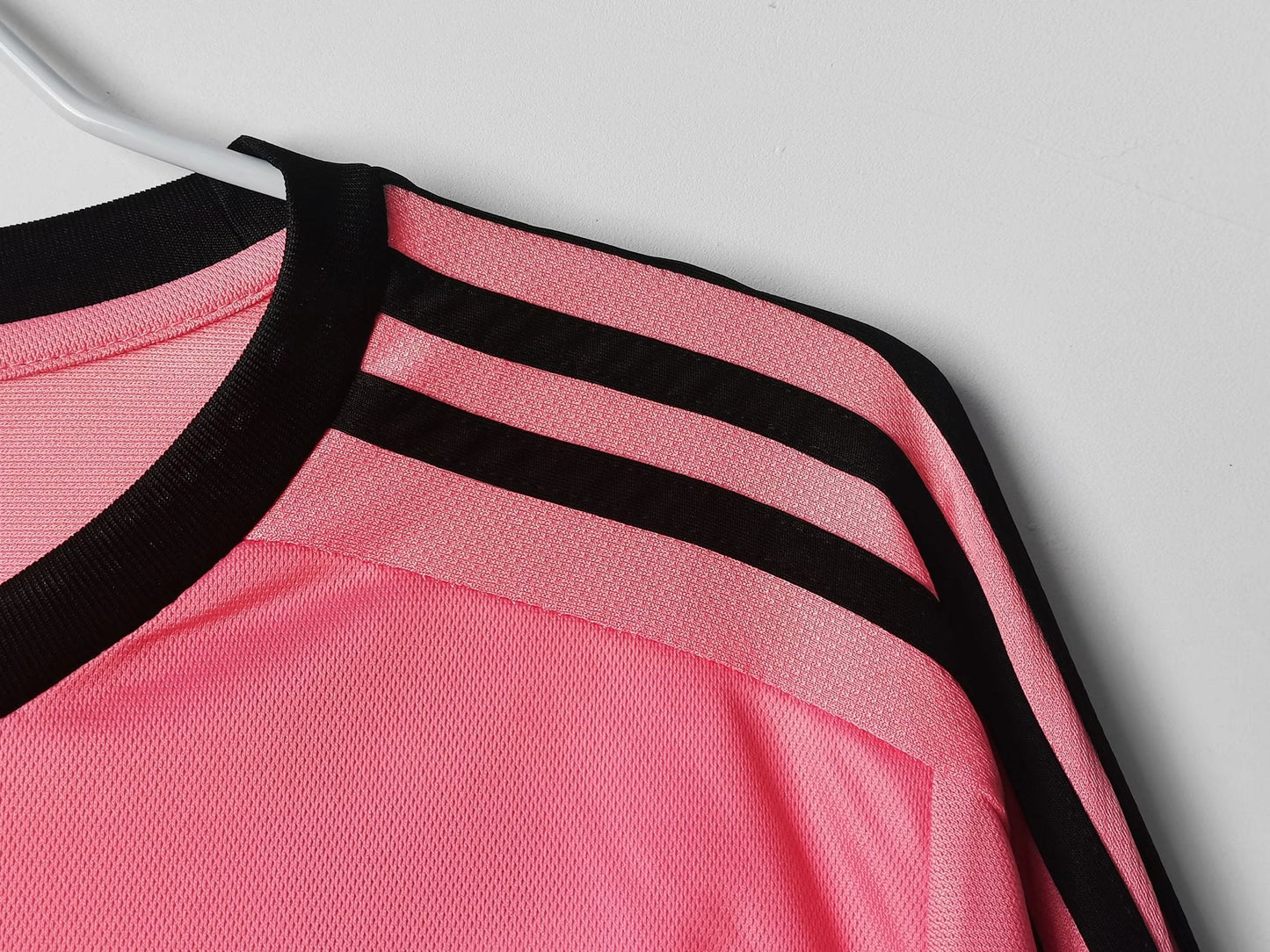 Juventus 2015-2016 Retro Long Sleeve Away Jersey
