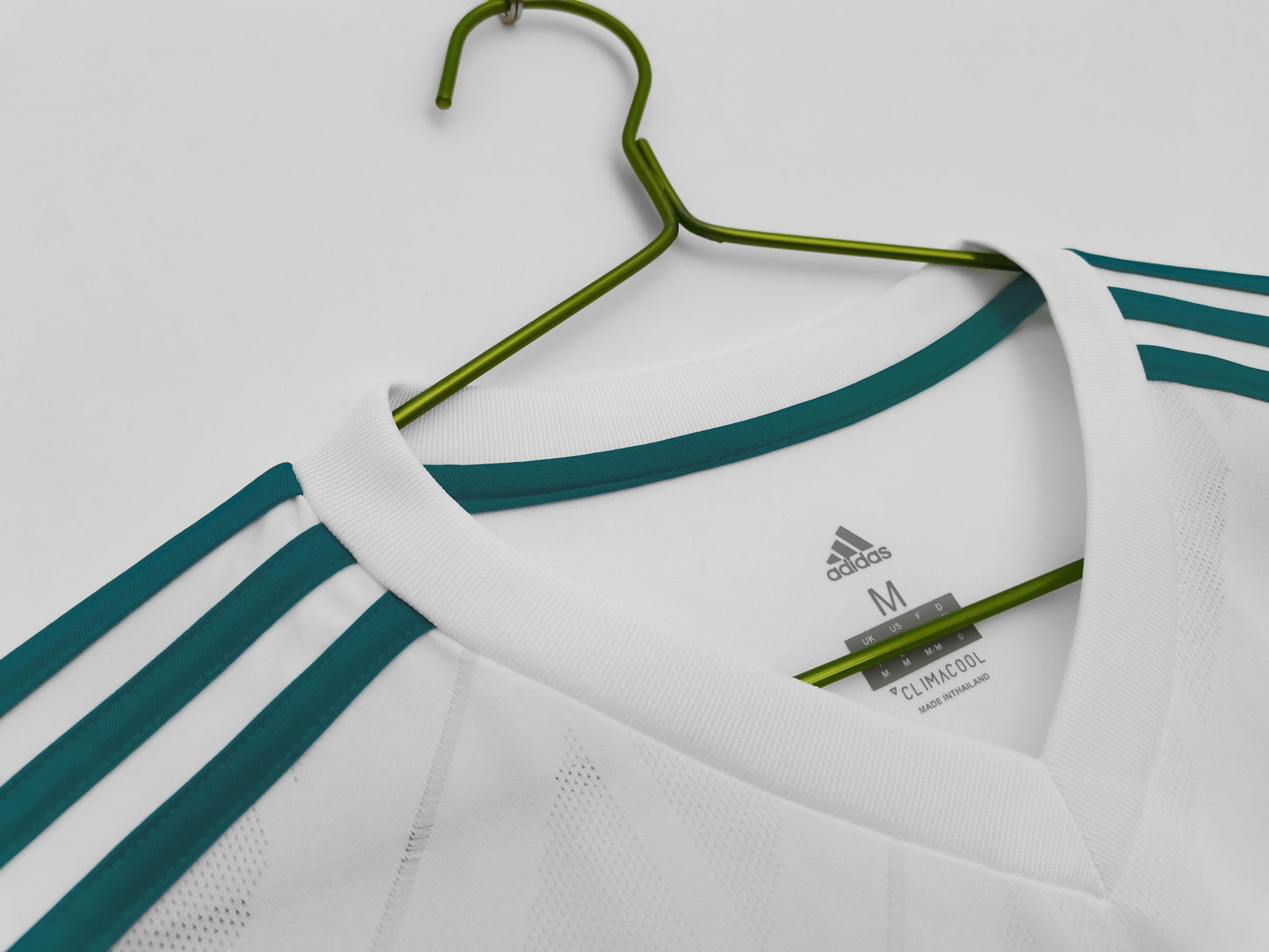 Real Madrid 2017-2018 Retro Long Sleeve Home Kit