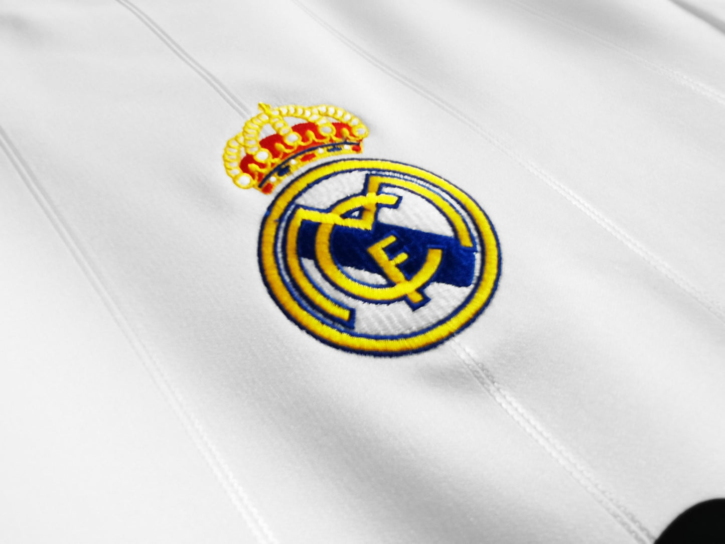 Real Madrid 2012-2013 Retro Long Sleeve Home Kit