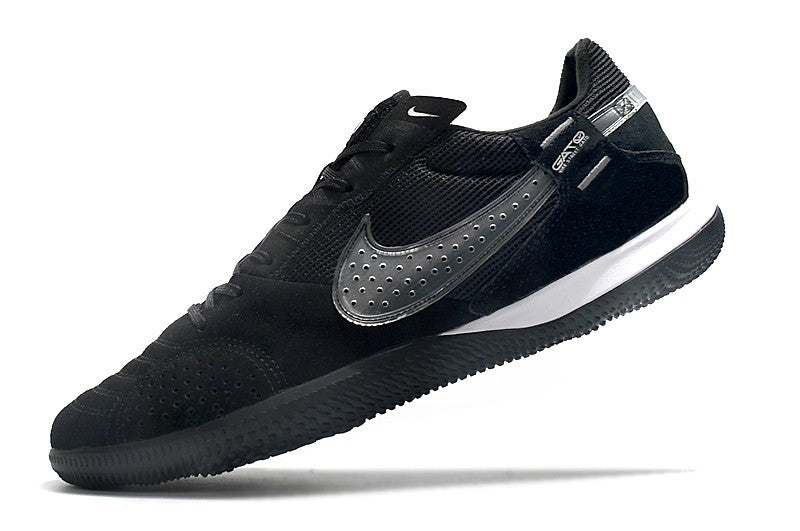Nike Indoor Soccer Shoes | Streetgato | Black | White