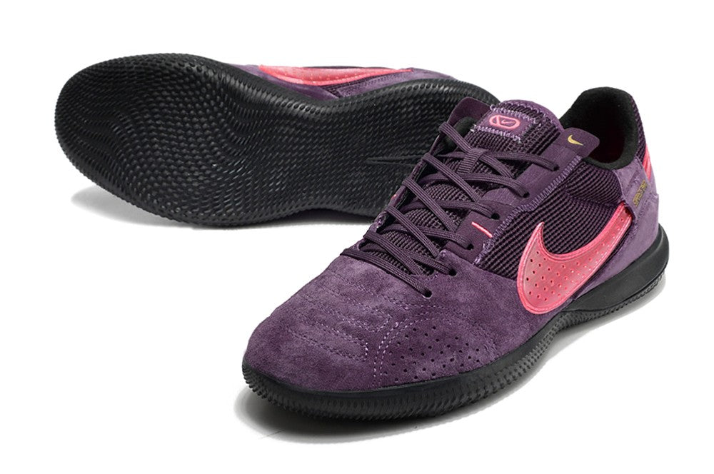 Nike Indoor Soccer Shoes | Streetgato | Purple | Pink Blast