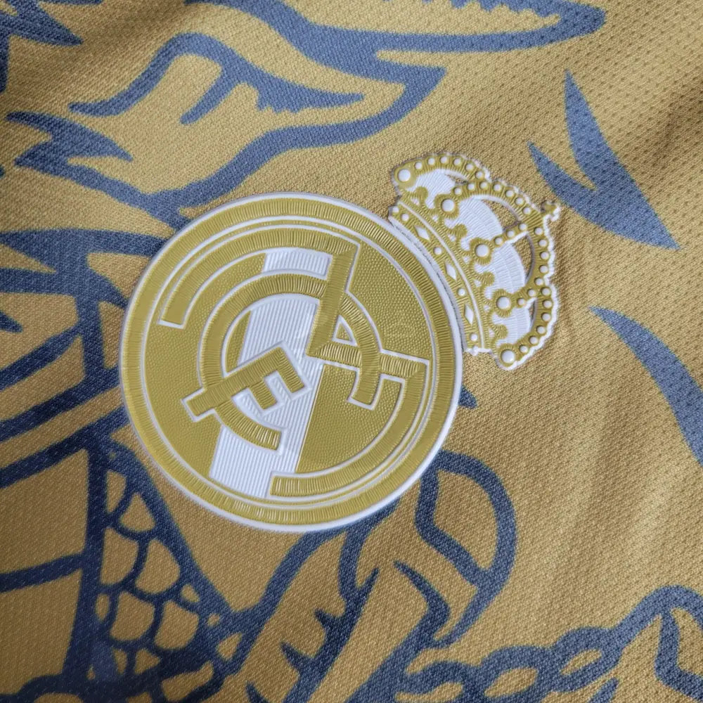 Real Madrid "Dragón Dorado" Special Jersey