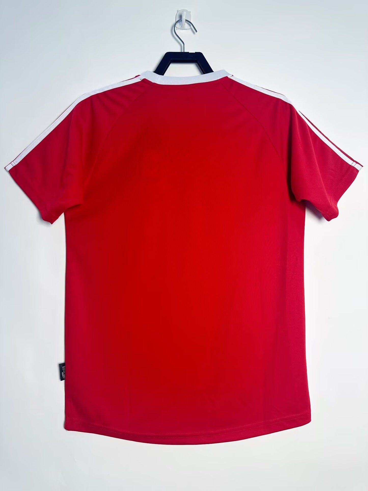 Bayern Munchen 2001-2002 Home Jersey