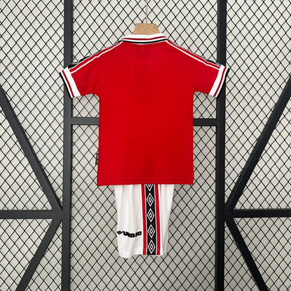Manchester United 98/99 Home   Kids Size