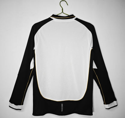 Manchester United 2001-2002 Retro Long Sleeve Third Kit