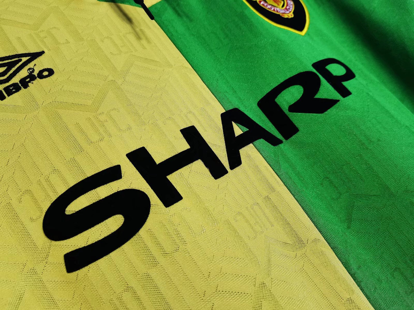 Manchester United 1992-1994 Retro Long Sleeve Third Kit