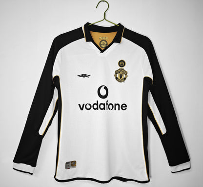 Manchester United 2001-2002 Retro Away Long Sleeve Kit