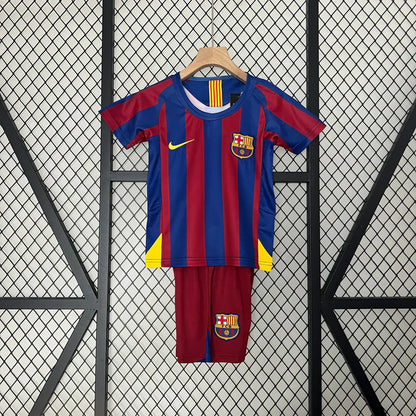 Barcelona 05/06 Home   Kids Size