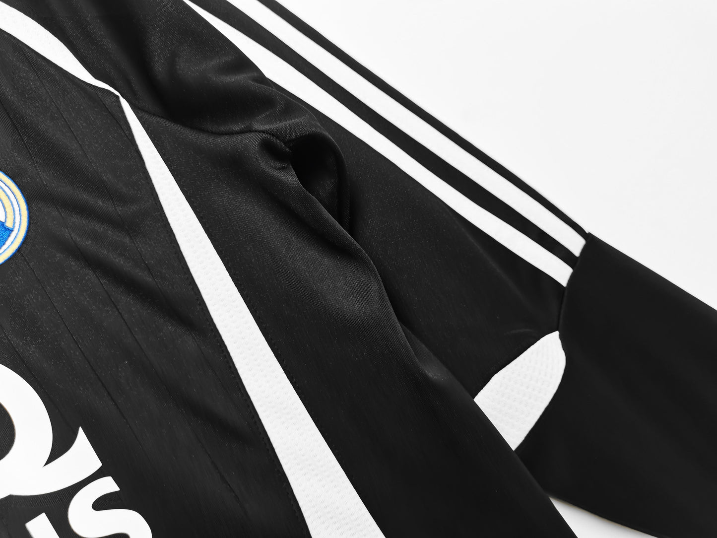 Real Madrid 2006-2007 Retro Long Sleeve Away Kit