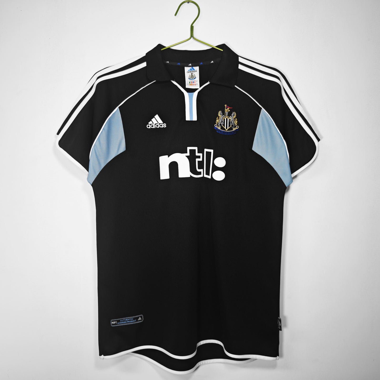 Newcastle United 2000-2001 Away Jersey