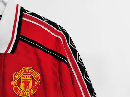 Manchester United 1997–1998 Retro Long Sleeve Home Kit