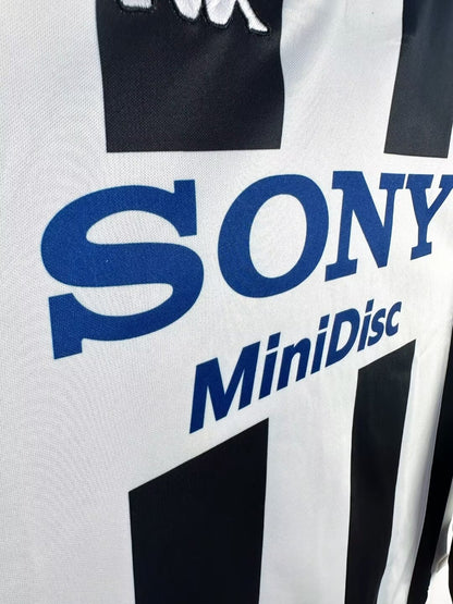 Juventus 1998-1999 Retro Home Long Sleeve Kit