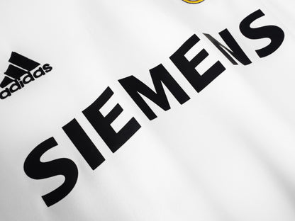 Real Madrid 2005-2006 Home Jersey
