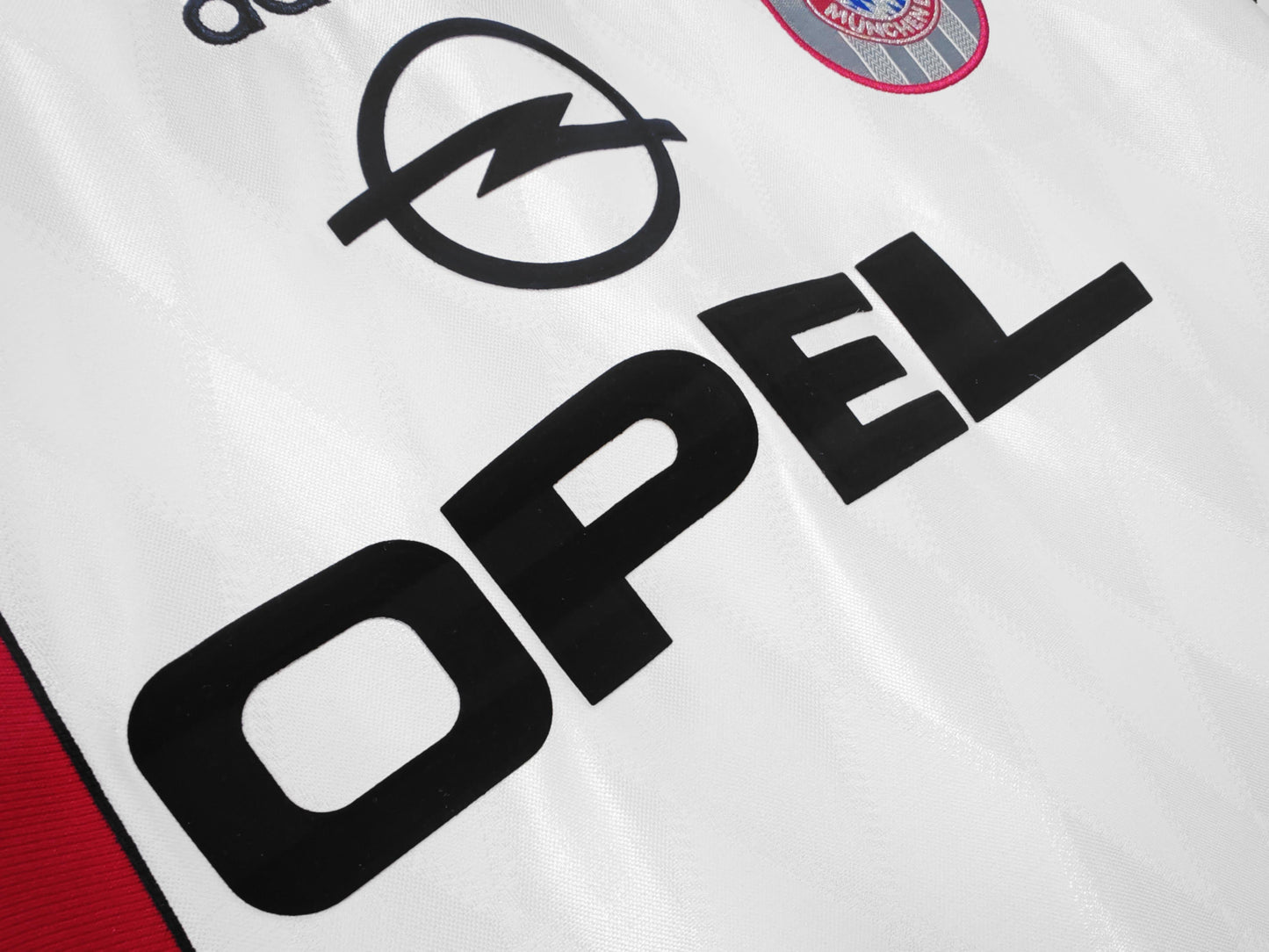 Bayern Munchen 1996-1997 Away Jersey