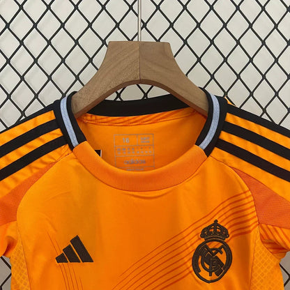 Real Madrid 24/25 Away   Kids Size
