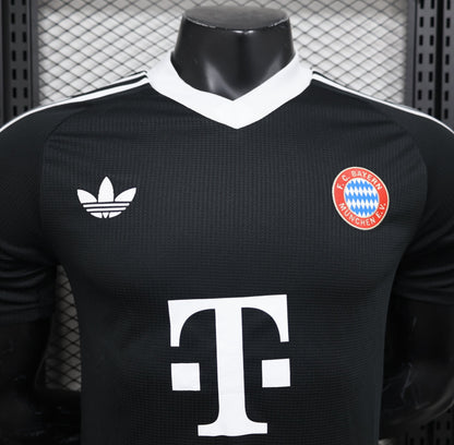 Bayern Munich 2024-2025 Goalkeeper Third Jersey