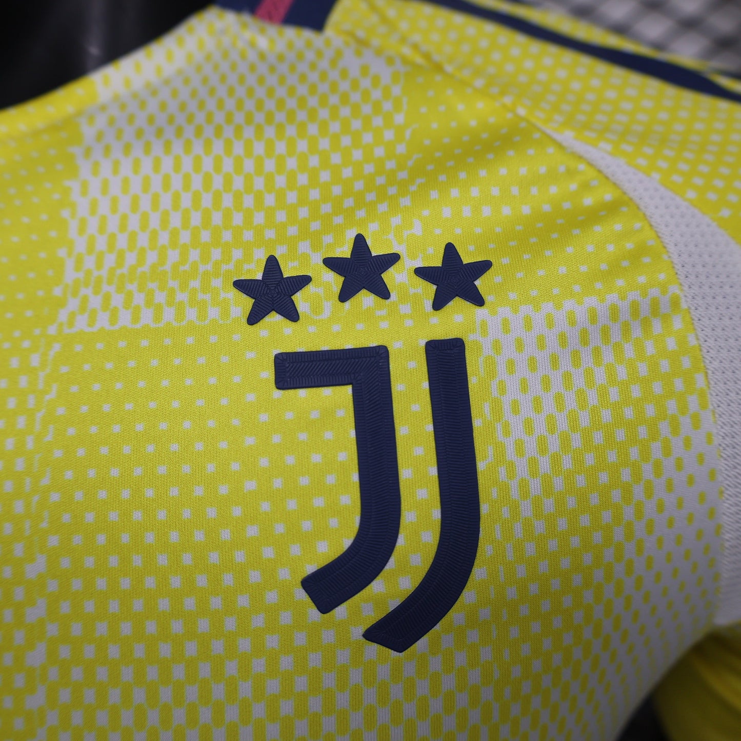 Juventus 2024-2025 Away Jersey