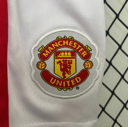 Manchester United Retro 09/10 Home   Kids Size