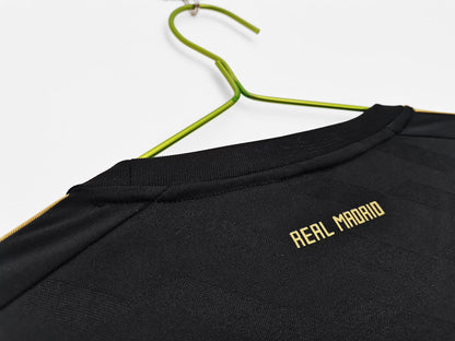 Real Madrid 2012-2013 Retro Long Sleeve Away Kit