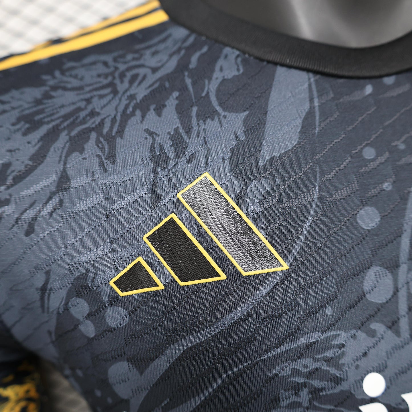 Real Madrid "Dorado Dragon" Special Jersey